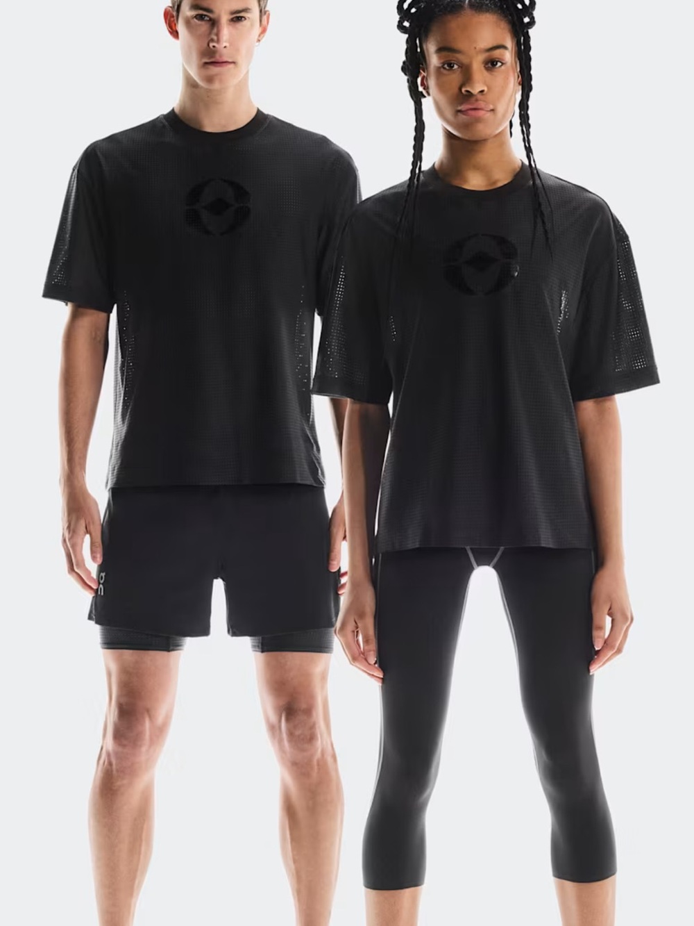 On Running Black Mesh Logo Athletic Cut-Out T FKA Top Size S Unisex